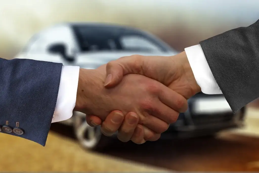 Wir kaufen dein Auto Wuppertal Handschlag